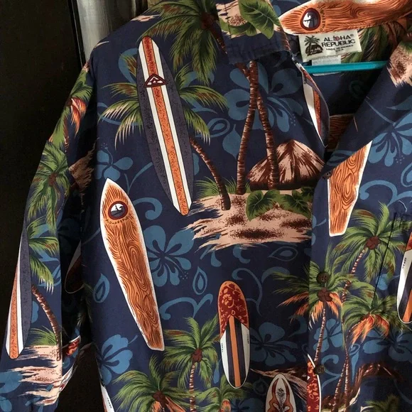 Vintage Aloha Republic Hawaiian Shirt. Surf Board Theme. Made in Hawaii. Size XL - Picture 9 of 9
